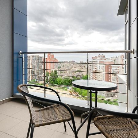 Petrovdom Apartaments 11-212 In Rc Central Park, 7 John Mccain Street キエフ エクステリア 写真
